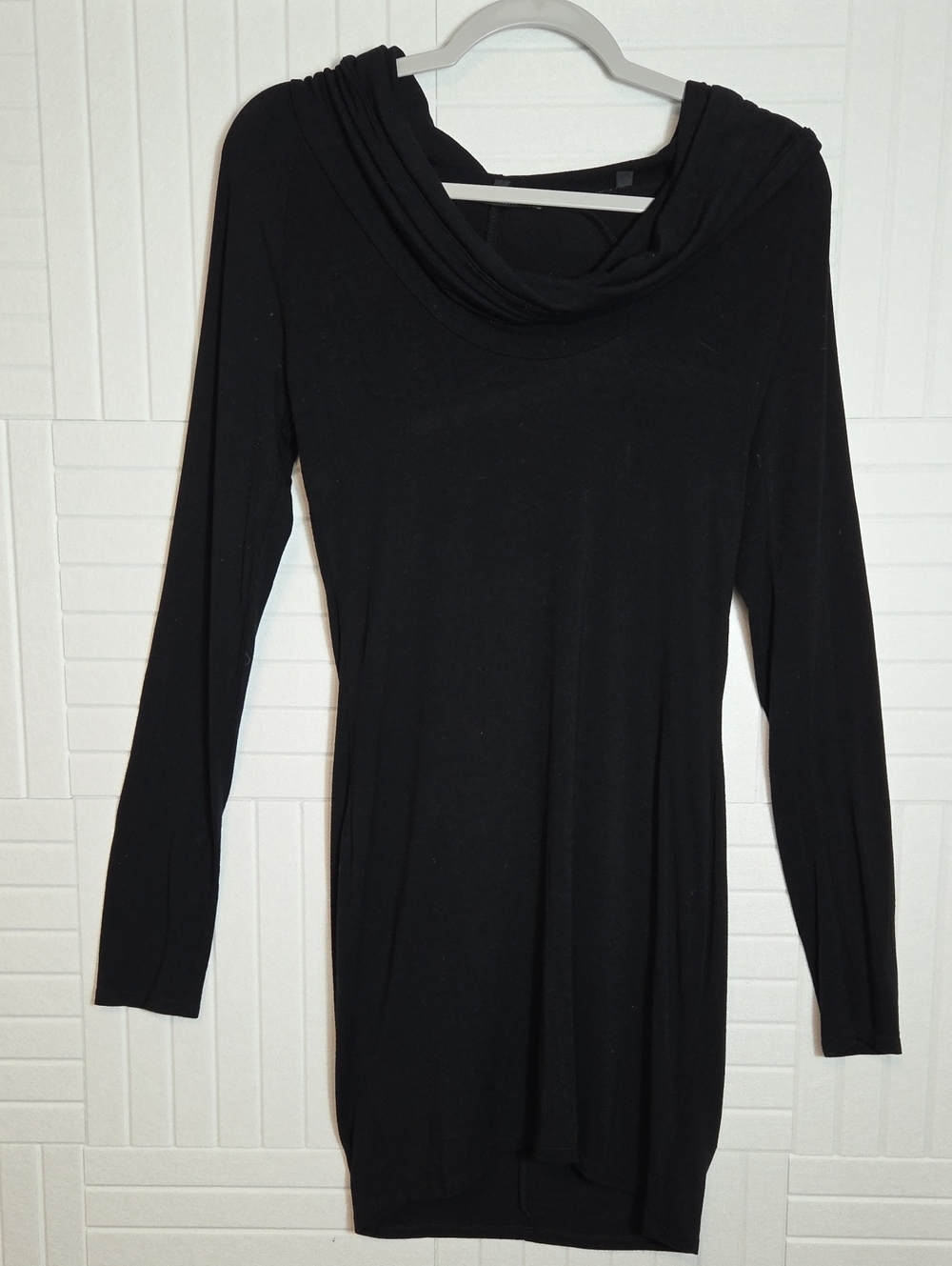 Bella Luxx Cowl Neck Black Dress Size M